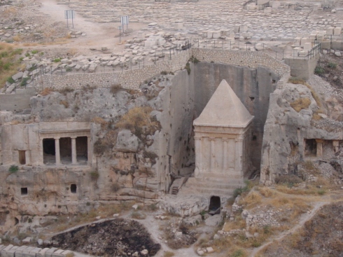 Tombs-in-the-Kidron-Valley
